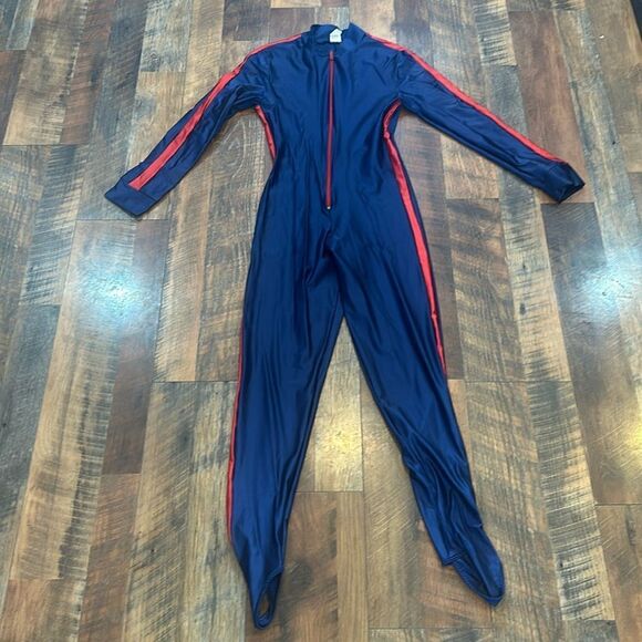 In-depth-Inc one piecee full zip suit XL (6031) - Picture 1 of 5